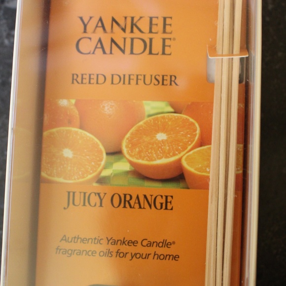 Yankee Candle Reed Diffuser Juicy Orange - Picture 2 of 4